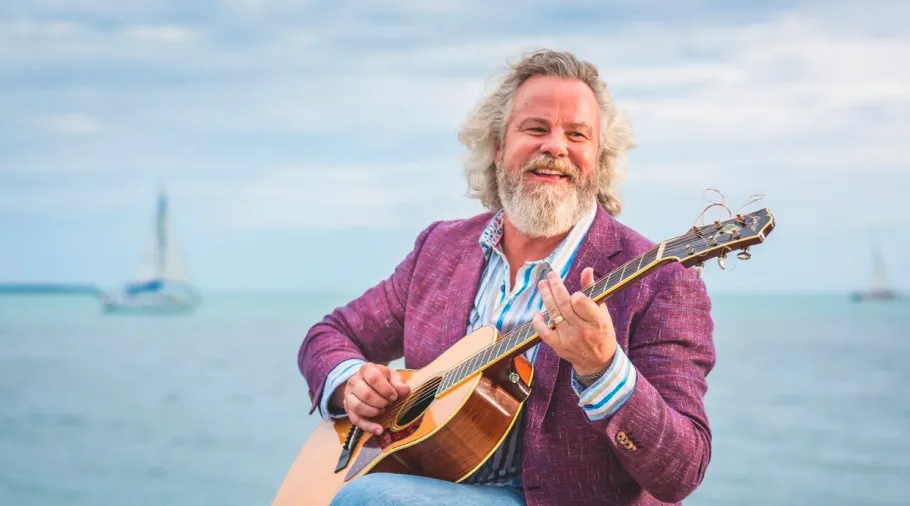 Robert Earl Keen