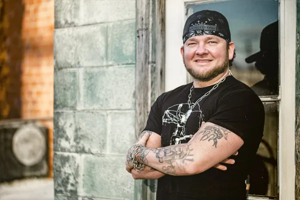 Stoney LaRue